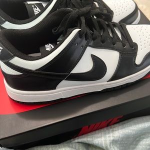 Nike Dunk Low Retro White Black Panda (2021)